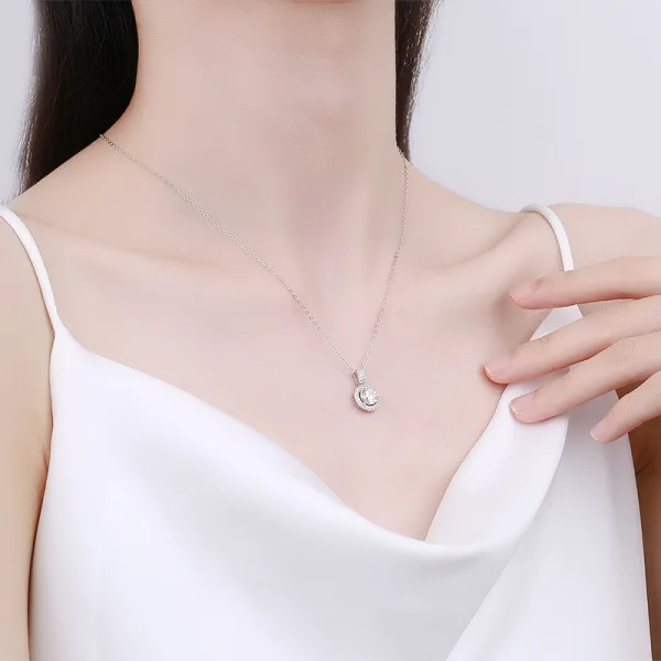 Modest / Simple Silver Sterling Silver Rhinestone Necklaces Accessories 2023