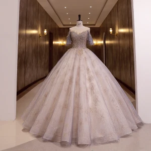 Elegantes Morado Vestidos De Gala 2022 Ball Gown Scoop Escote Rebordear Lentejuelas Manga Corta Sin Espalda Largos Vestidos Formales
