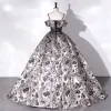Vintage / Retro Baroque Silver Lace Flower Satin Prom Dresses 2022 Ball Gown Spaghetti Straps Sleeveless Backless Beading Floor-Length / Long Formal Dresses