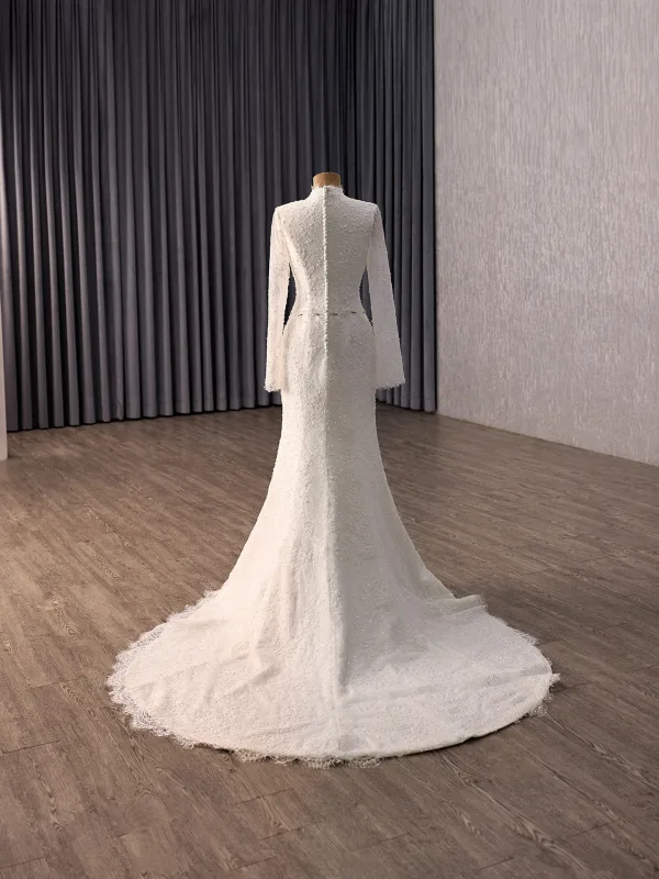 High-end Elegant White Handmade  Beading Pearl Sequins Appliques Lace Flower Wedding Dresses 2026 Trumpet / Mermaid High Neck Long Sleeve