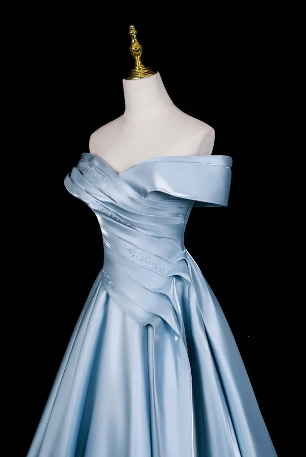 Elegante Himmelblau Satin Ballkleider 2026 A Linie Off Shoulder Ärmellos Rückenfreies Lange Ball Festliche Kleider