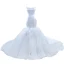 Haut de Gamme Blanche Volants Robe De Mariée 2022 Trompette / Sirène Bretelles Spaghetti Sans Manches Dos Nu Chapel Train Mariage