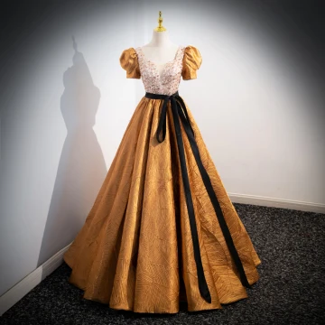 Élégant Jaune Perlage Paillettes Robe De Bal 2024 Robe Boule Encolure Carrée Gonflée Manches Courtes Noeud Ceinture Dos Nu Longue Promo Robe De Ceremonie