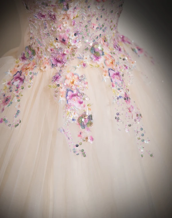 Elegant Champagne Beading Sequins Lace Flower Appliques Prom Dresses 2024 Ball Gown Off-The-Shoulder Sleeveless Backless Floor-Length / Long Prom Formal Dresses