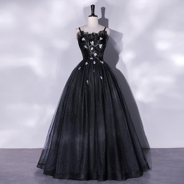 Modest / Simple Black Appliques Sequins Prom Dresses 2022 A-Line / Princess Spaghetti Straps Sleeveless Backless Floor-Length / Long Prom Formal Dresses