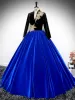 Vintage / Retro Royal Blue Beading Lace Flower Velvet Prom Dresses 2024 Ball Gown V-Neck Long Sleeve Backless Floor-Length / Long Prom Formal Dresses