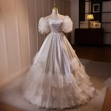 Vintage Originale Blanche En Dentelle Fleur Satin Volants En Cascade Robe De Mariée 2024 Robe Boule De L Épaule Manches Courtes Dos Nu Longue Mariage