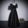 Elegant Black Satin Prom Dresses 2023 A-Line / Princess Pearl Square Neckline Puffy Short Sleeve Backless Floor-Length / Long Prom Formal Dresses