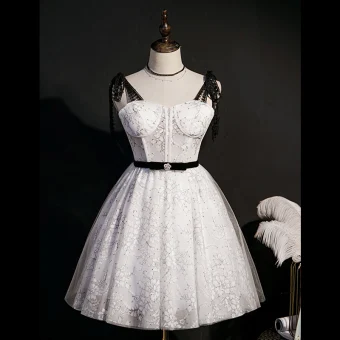 Sexy White Birthday Party Dresses 2022 A Line Princess Spaghetti Straps Sleeveless Backless Bow Sash Floor Length Long Formal Dresses