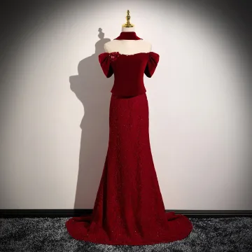 Élégant Bordeaux Velours Robe De Bal 2026 Trompette Sirène De L Épaule Manches Courtes Dos Nu Train De Balayage Robe De Ceremonie