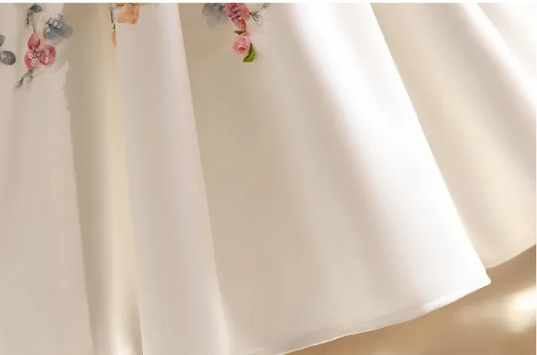 Fancy White Appliques Short Flower Girl Dresses 2026 Ball Gown Birthday Scoop Neck Puffy Short Sleeve Backless Bow