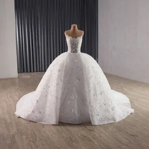Gama Alta Blanco Hecho A Mano Rebordear Perla Lentejuelas Quinceañera Vestidos De Novia 2025 Ball Gown Sin Tirantes Sin Mangas Sin Espalda Chapel Train Tul