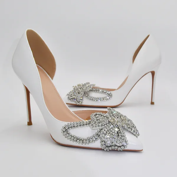 Charmant Weiß Leder Strass Schmetterling Brautschuhe 2022 Spitzschuh 10 cm Stilettos Hochzeit Hochhackige