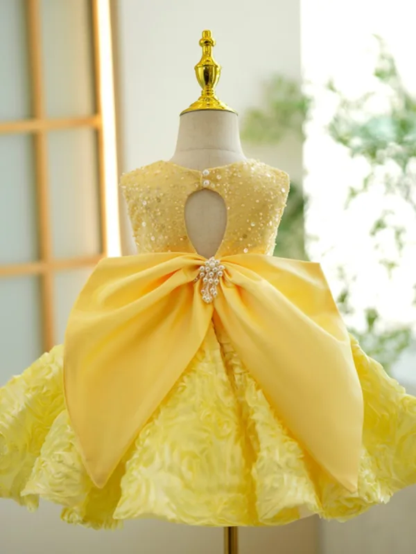 Lovely Yellow Beading Pearl Sequins Short Birthday Flower Girl Dresses 2023 Scoop Neck Ball Gown Sleeveless Backless Bow