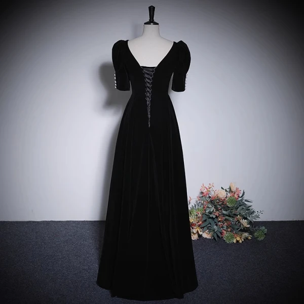 Elegant Black Velvet Prom Dresses 2023 A-Line / Princess Square Neckline Pearl Short Sleeve Backless Formal Dresses Prom Floor-Length / Long