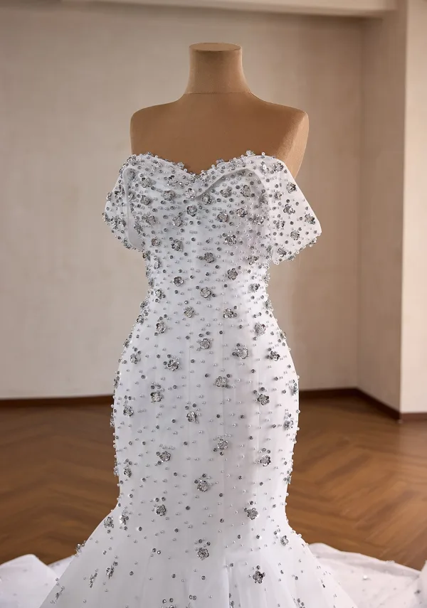 High End Weiß Handgefertigt Perle Strass Brautkleider / Hochzeitskleider 2026 Ballkleid Off Shoulder Kurze Ärmel Rückenfreies Kapelle-Schleppe