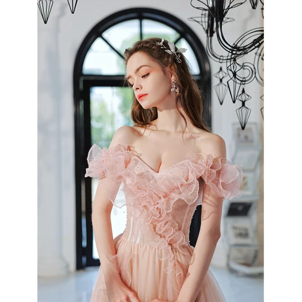 Chic / Beautiful Blushing Pink Ruffle Prom Dresses 2022 A-Line / Princess Off-The-Shoulder Short Sleeve Backless Floor-Length / Long Formal Dresses