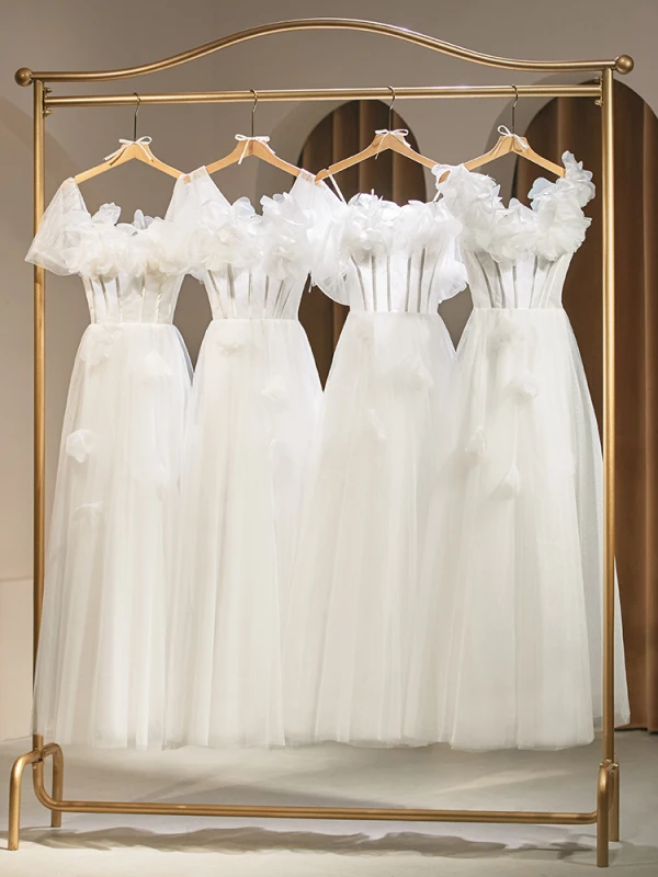 Modest / Simple White Appliques Bridesmaid Dresses 2024 A-Line / Princess Short Sleeve Backless Floor-Length / Long