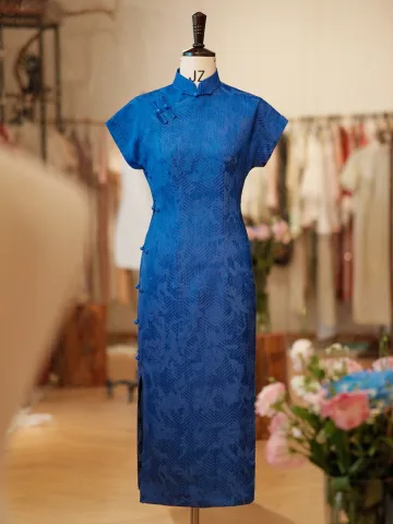 Vintage Originale Océan Bleu Fendue Devant Thé Longueur Cheongsam 2026 Trompette Sirène Col Haut Mancherons