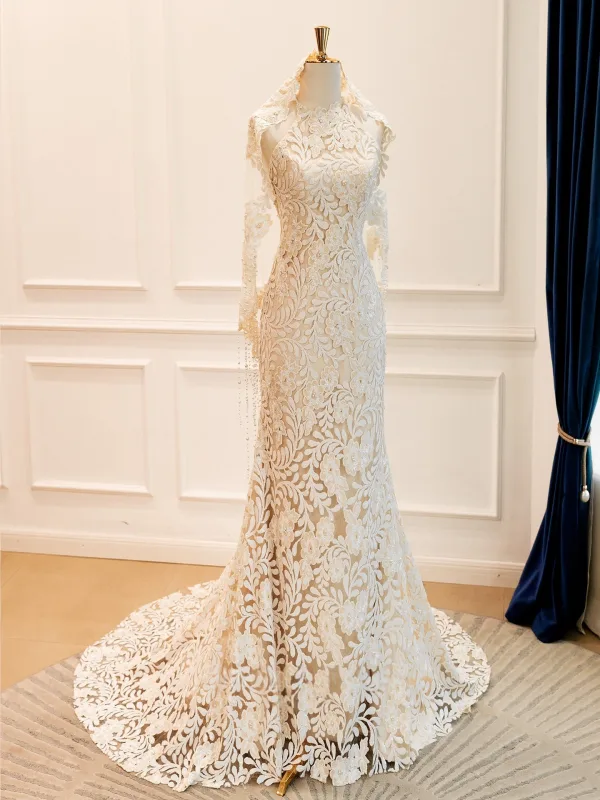Luxury / Gorgeous Fashion Champagne Handmade Pearl Sequins Lace Flower Wedding Dresses 2026 Trumpet / Mermaid Halter Sleeveless Sweep Train