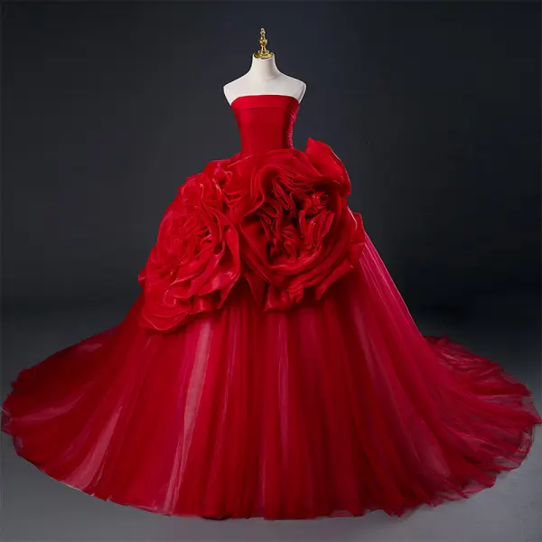 Classic Red Flower Wedding Dresses 2022 Ball Gown Strapless Sleeveless Backless Chapel Train Wedding