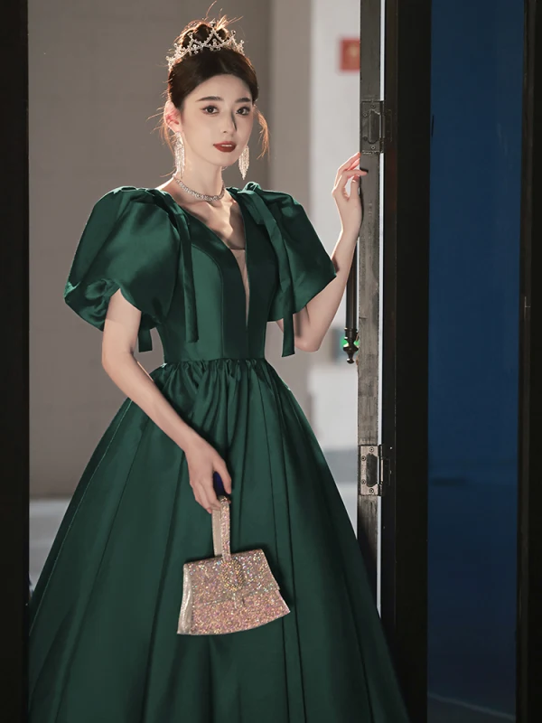 Elegant Dark Green Satin Prom Dresses 2024 A-Line Princess V-Neck Puffy Short Sleeve