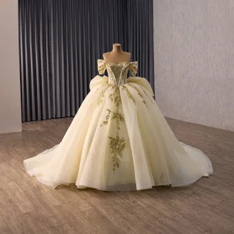 Luxe Champagne Kralen Pailletten Trouwjurken 2026 Baljurk Uit De Schouder Korte Mouwen Ruglooze Strik Chapel Train