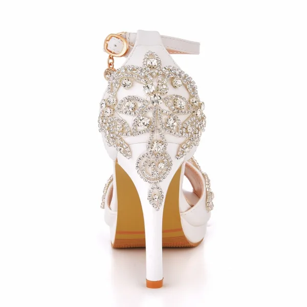 Charmant Weiß Strass Brautschuhe 2022 Knöchelriemen 10 cm Stilettos Peeptoes Hochzeit Hochhackige
