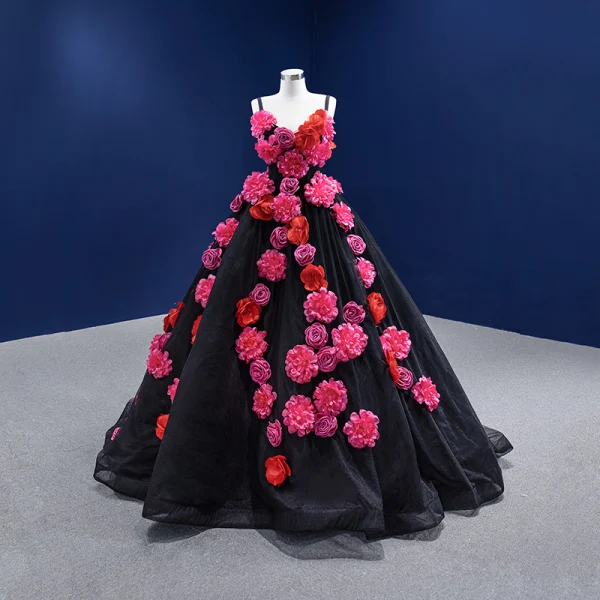 Fantaisie Appliques Noire Robe De Bal 2022 Robe Boule Bretelles Spaghetti Sans Manches Dos Nu Train De Balayage Robe De Ceremonie