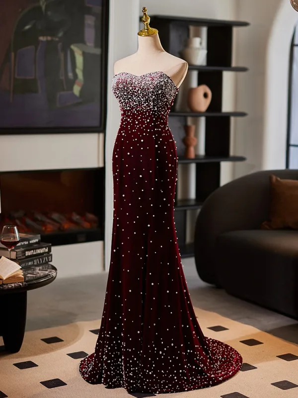 Amazing / Unique Burgundy Pearl Evening Dresses 2025 Trumpet / Mermaid Strapless Sleeveless Backless Sweep Train Evening Party Formal Dresses