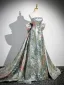 Fashion Multi-Colors Printing Prom Dresses 2024 A-Line / Princess Strapless Sleeveless Backless Bow Sweep Train Prom Formal Dresses