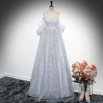 Charmant Gris Perlage Paillettes Princesse Robe De Bal 2024 De L Épaule Manches Courtes Dos Nu Longue Promo Robe De Ceremonie