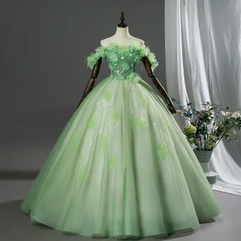 Blumenfee Salbeigrün Perlenstickerei Applikationen Pailletten Ballkleider 2026 Ballkleid Off Shoulder Kurze Ärmel Rückenfreies