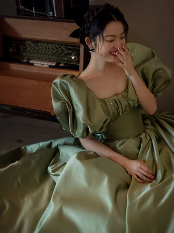 Elegant Sage Green Satin Prom Dresses 2025 Ball Gown Square Neckline Puffy Short Sleeve Backless Floor-Length / Long Prom Formal Dresses