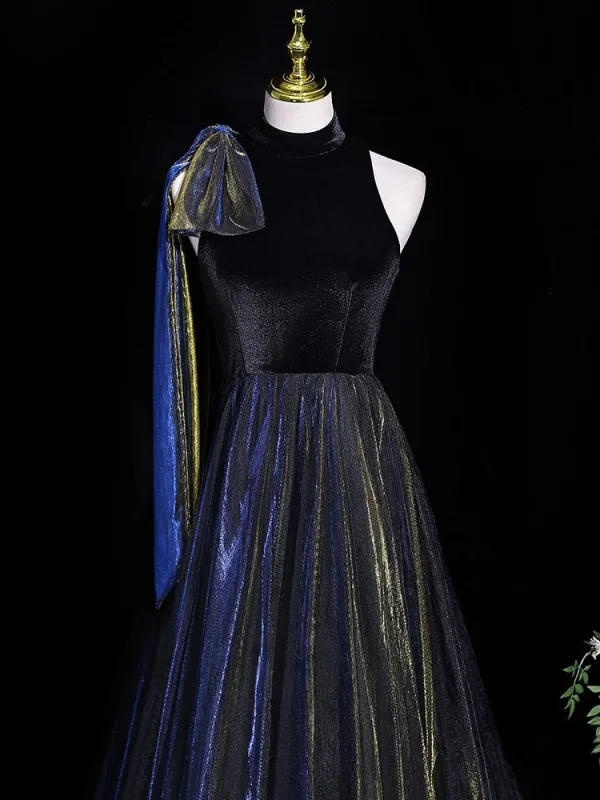 Fashion Black Bow Prom Dresses 2026 A-Line / Princess High Neck Sleeveless Sweep Train Prom Formal Dresses