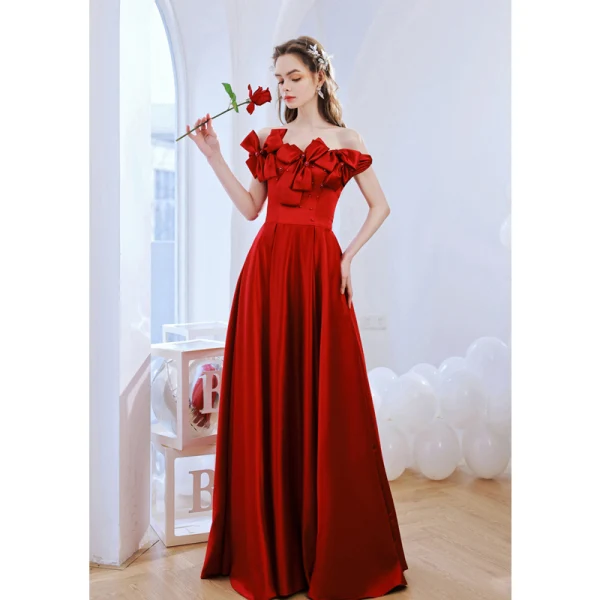 Chic / Beautiful Burgundy Satin Prom Dresses 2022 A-Line / Princess Off-The-Shoulder Pearl Bow Sleeveless Backless Floor-Length / Long Prom Formal Dresses