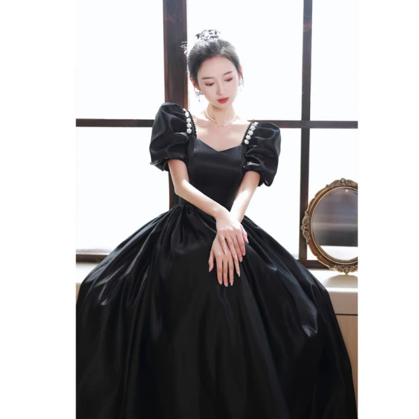 Elegant Black Satin Prom Dresses 2023 A-Line / Princess Square Neckline Puffy Short Sleeve Backless Floor-Length / Long Prom Formal Dresses