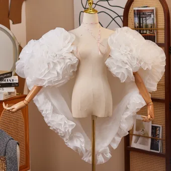 Charmant Blanche Fait Main Fleur Mariage Manches Courtes Châle 2025 Tulle
