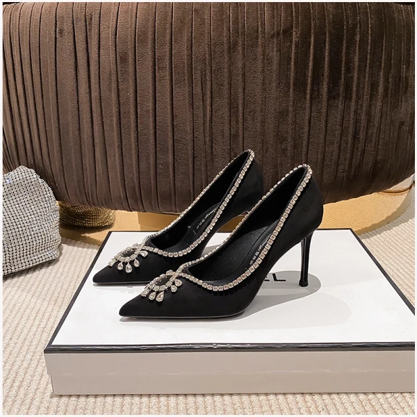 Fashion Burgundy Evening Party Rhinestone Pumps 2023 Leather Suede 8 cm Stiletto Heels Pointed Toe Pumps High Heels