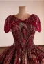 Volumineux Dégradé De Couleur Bordeaux Perlage En Dentelle Fleur Paillettes Robe De Bal 2026 Robe Boule V-Cou Manches Courtes Tribunal Train Robe De Ceremonie