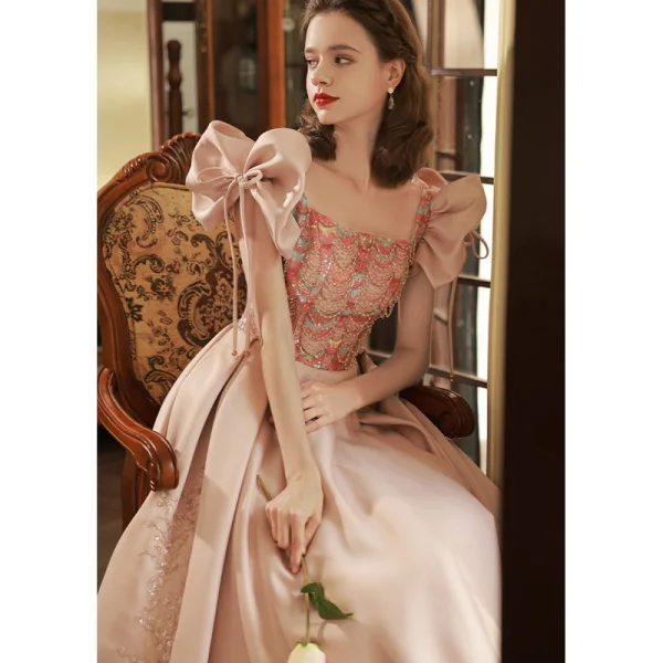 Élégant Rougissant Rose Perlage Paillettes Robe De Bal 2023 Princesse Encolure Carrée Noeud Manches Courtes Dos Nu Longue Promo Robe De Ceremonie