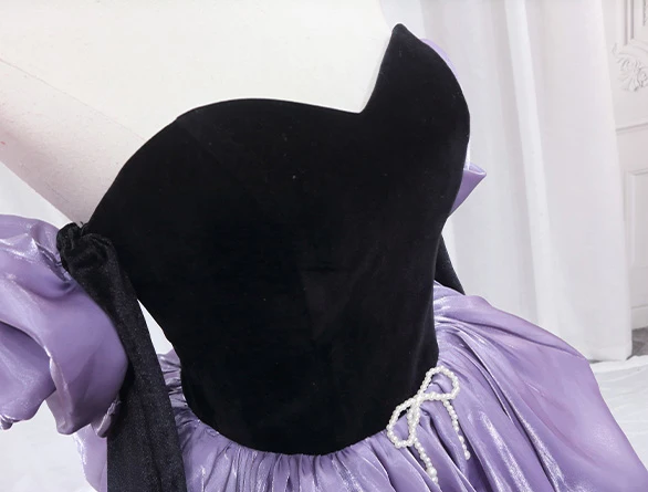 Fashion Lavender Cascading Ruffles Prom Dresses 2024 Ball Gown Off-The-Shoulder Long Sleeve Backless Floor-Length / Long Prom Formal Dresses