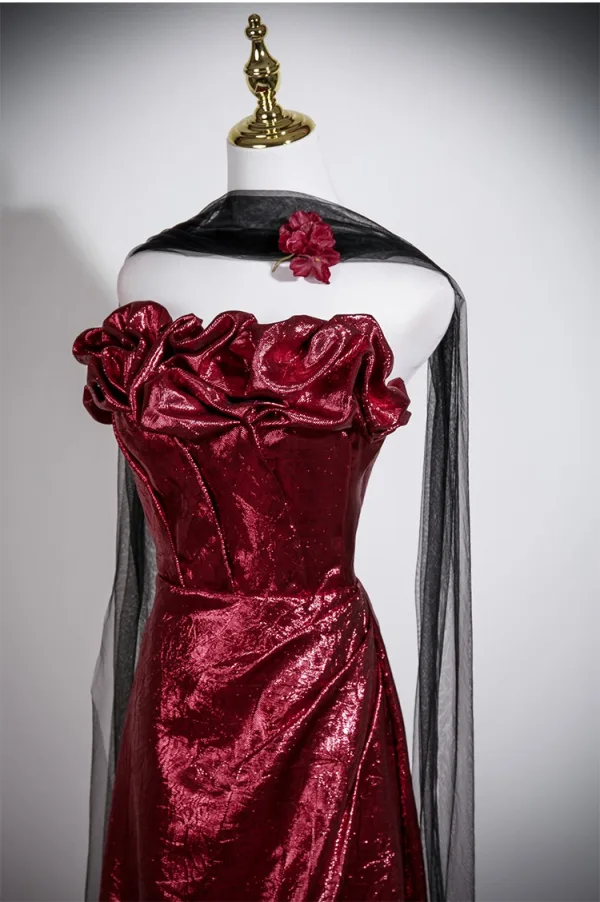 Sexy Bordeaux Paillettes Robe De Soirée 2025 Trompette / Sirène Volants Bustier Sans Manches Dos Nu Train De Balayage Robe De Ceremonie