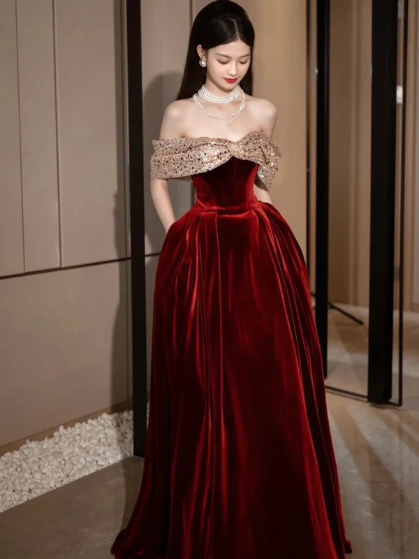 Sexy Burgundy Sequins Velvet Prom Dresses 2023 A-Line / Princess Off-The-Shoulder Sleeveless Backless Floor-Length / Long Prom Formal Dresses