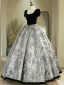 Vintage / Retro Black Pearl Velvet Printing Prom Dresses 2024 Ball Gown Square Neckline Short Sleeve Backless Floor-Length / Long Prom Formal Dresses