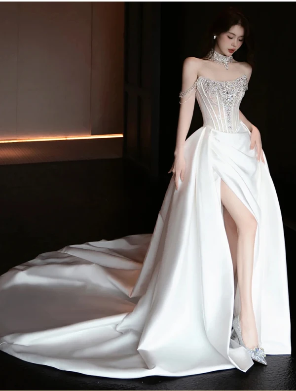 Illusion White Beading Rhinestone Satin Split Front Corset Wedding Dresses 2024 A-Line / Princess Strapless Sleeveless Backless Chapel Train Wedding