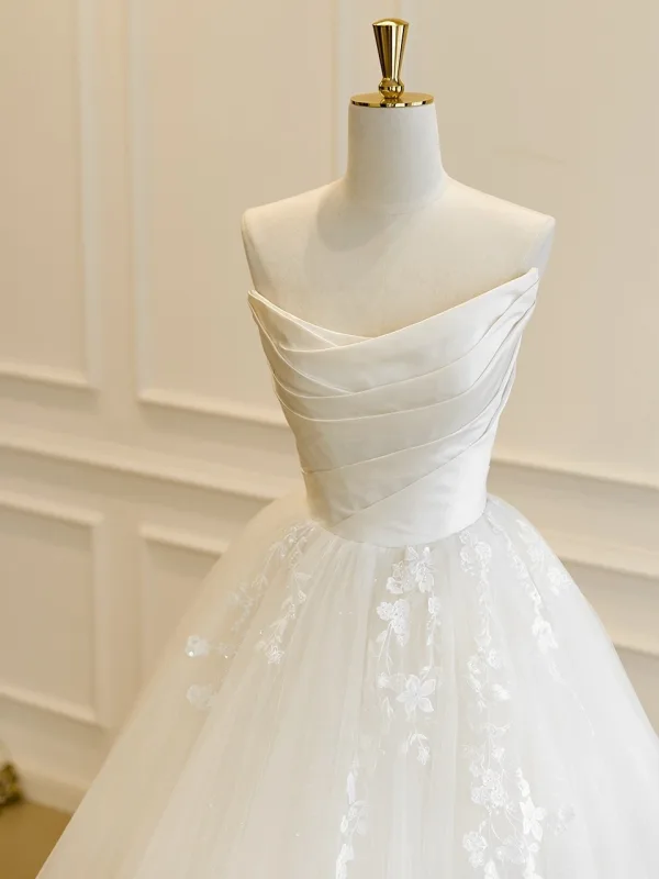 Fabulous A-Line / Princess Ivory Lace Flower Wedding Dresses 2025 Crossed Straps Floor-Length / Long Tulle Sleeveless