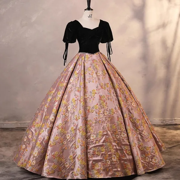 Vintage / Retro Black Embroidered Satin Prom Dresses 2023 Ball Gown Square  Neckline Short Sleeve Backless Floor-Length / Long Prom Formal Dresses