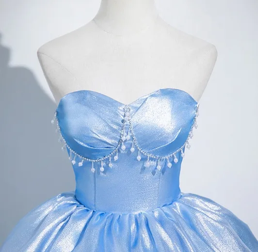 Fashion Sky Blue Pearl Rhinestone Prom Dresses 2025 Ball Gown Strapless Sleeveless Backless Court Train Satin Prom Formal Dresses