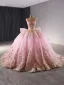 Haut de Gamme Rose Bonbon Fait main Perlage Perle Paillettes Volants en Cascade Robe De Bal 2024 Robe Boule Encolure Carrée Sans Manches Dos Nu Tribunal Train Promo Robe De Ceremonie